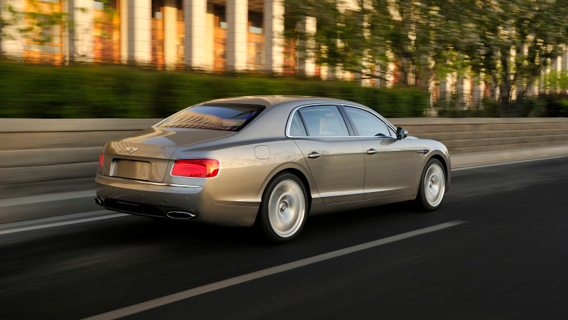Illustration for article titled 2014 Bentley Flying Spur: The Jalopnik Review